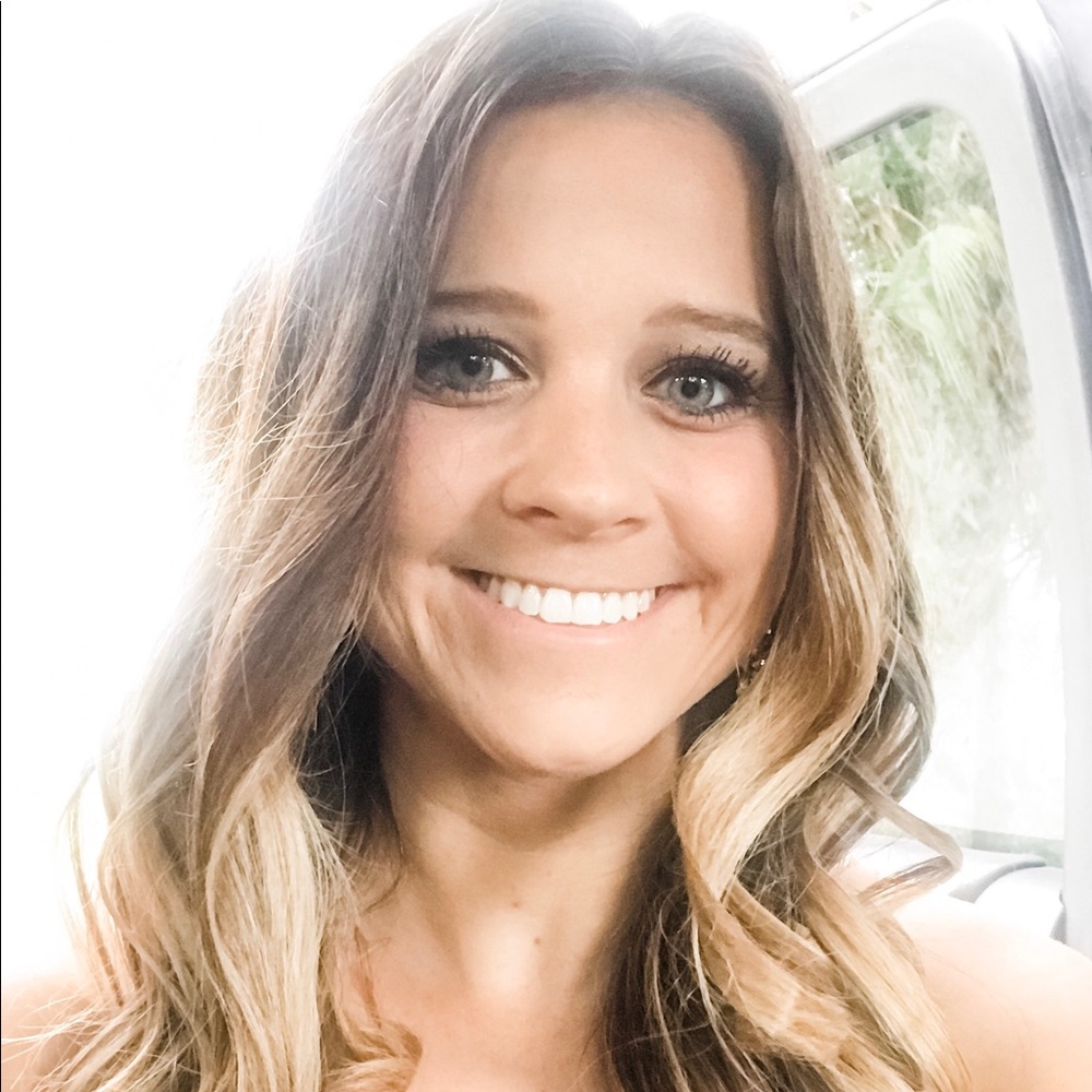 Meet your Posher, Amber